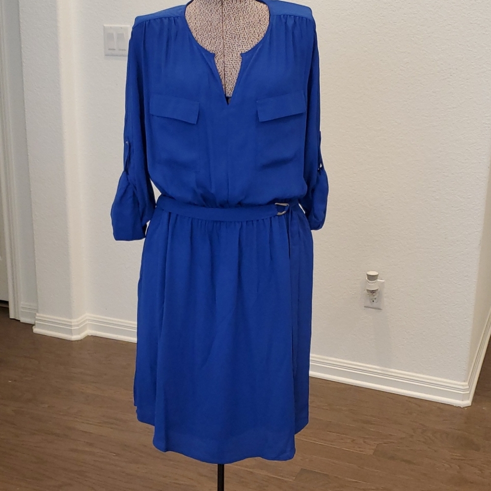 Dress w/belt